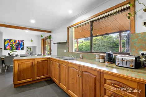 Property photo of 12 Table Cape Road Wynyard TAS 7325