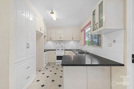 Property photo of 4 Handon Street Mansfield QLD 4122