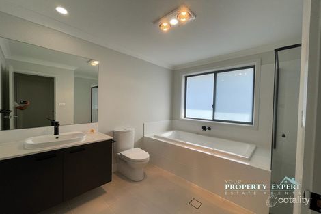 Property photo of 10 Garganey Parade Melonba NSW 2765