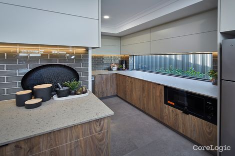 Property photo of 6 Parklands Square Riverton WA 6148