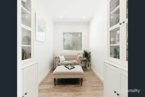 Property photo of 32 Auld Street Terrigal NSW 2260