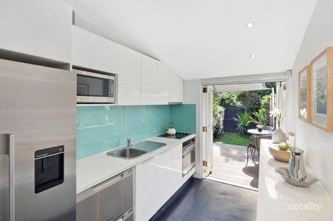 Property photo of 10 Victoria Place Paddington NSW 2021