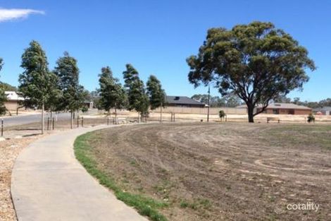 34 Cumberland Tce, Strathfieldsaye, VIC 3551