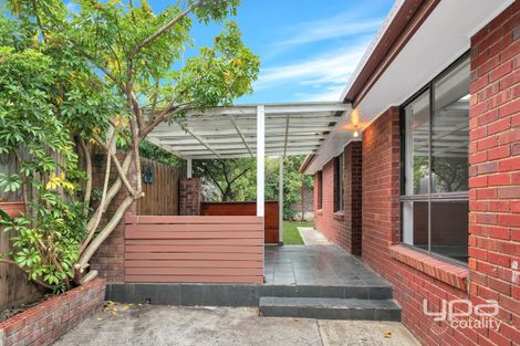 Property photo of 2/7 Tarwin Place Meadow Heights VIC 3048