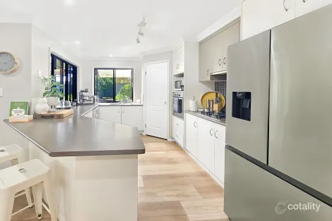 Property photo of 6 Matthew Court Crows Nest QLD 4355