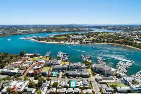 3/2 John St, North Fremantle, WA 6159