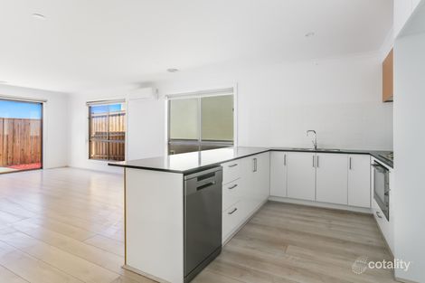 Property photo of 29 Inkerman Crescent Mickleham VIC 3064