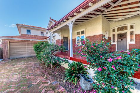 Property photo of 21 Clifton Crescent Mount Lawley WA 6050