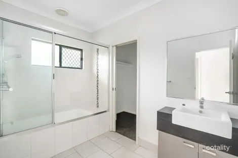 Property photo of 17 Baldwin Close White Rock QLD 4868