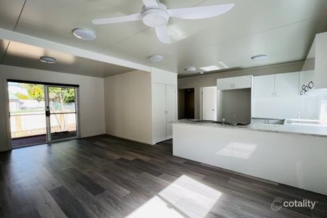 Property photo of 8 Yvonne Drive Boronia Heights QLD 4124
