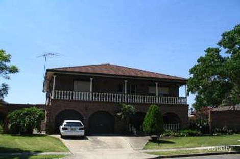 16 Chaucer St, Wetherill Park, NSW 2164