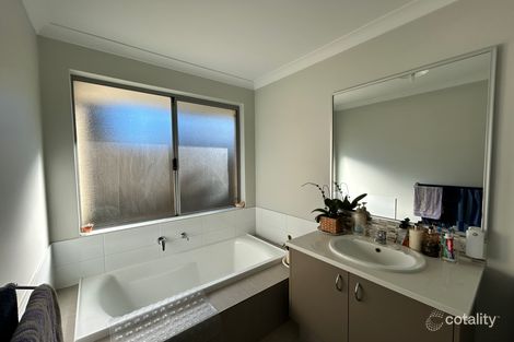 Property photo of 3/207 Braidwood Drive Australind WA 6233