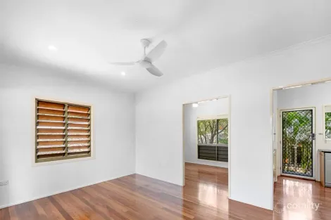 Property photo of 6 Flounder Crescent Toolooa QLD 4680