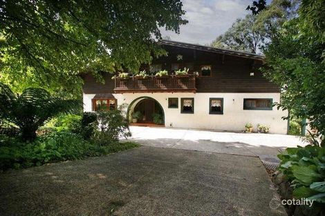 55 Douglas Rd, Mount Macedon, VIC 3441