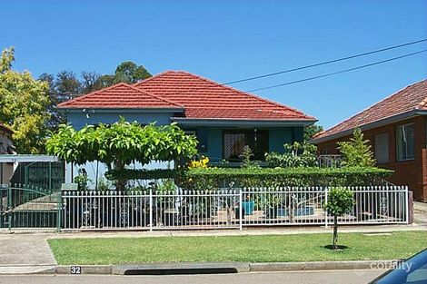 32 Wilga St, Regents Park, NSW 2143
