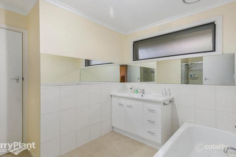 Property photo of 39 Rachelle Drive Wantirna VIC 3152