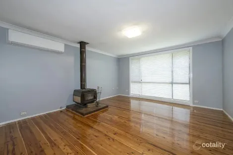 Property photo of 17 Fireball Avenue Cranebrook NSW 2749