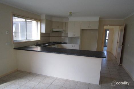 Property photo of 11 Possum Tail Run Sunbury VIC 3429