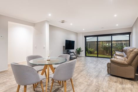 Property photo of 16 Ringtail Close Botanic Ridge VIC 3977