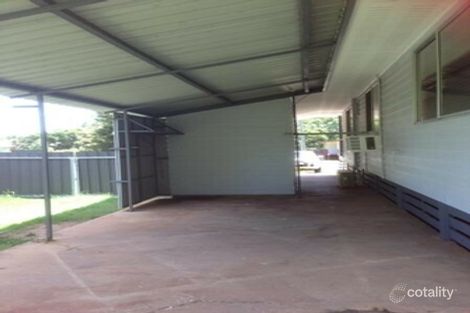 28 Bradman St, Moranbah, QLD 4744