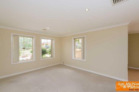 Property photo of 64 Stonehaven Circuit Queanbeyan East NSW 2620
