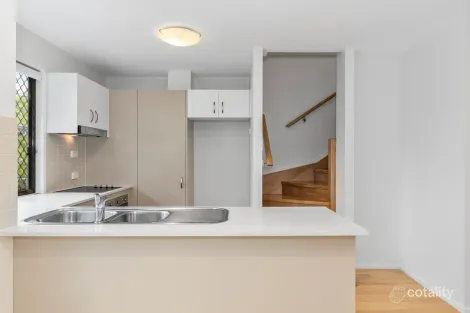 Property photo of 5/24 Lorne Street Alderley QLD 4051