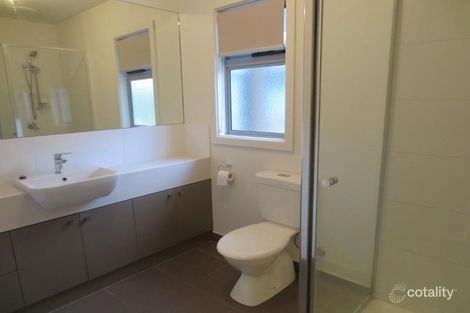 Property photo of 29 Dalveen Road Ivanhoe VIC 3079