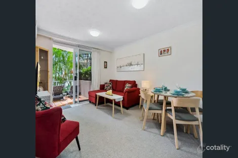 Property photo of 103/8 Philip Avenue Broadbeach QLD 4218