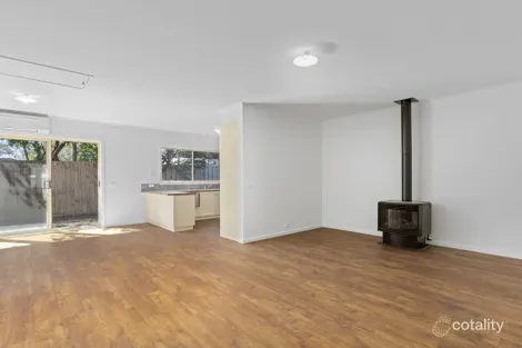 Property photo of 2/15 Hillcrest Drive Point Lonsdale VIC 3225