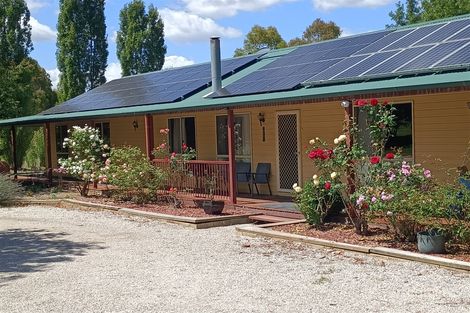 11 Park View Ave, Portland, NSW 2847