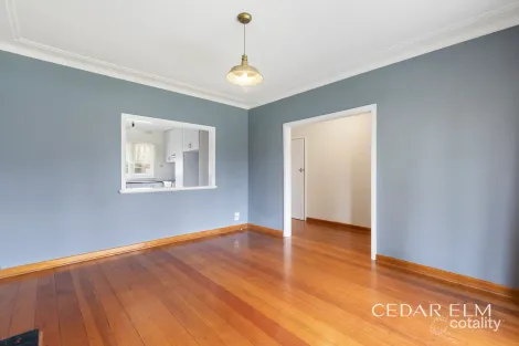 Property photo of 13 Isla Avenue Glenroy VIC 3046