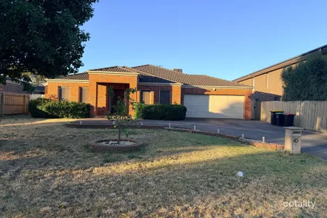 11 Cumberland Gr, Taylors Hill, VIC 3037