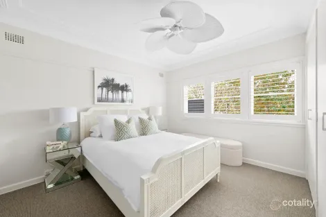 Property photo of 110 Wyadra Avenue North Manly NSW 2100