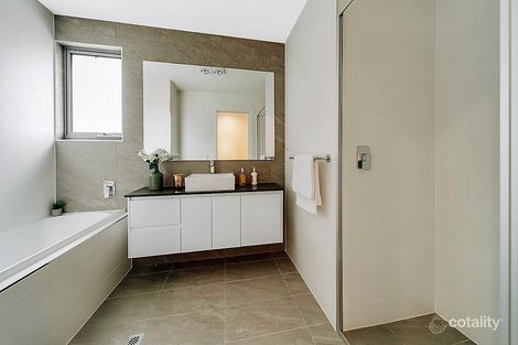 Property photo of 72A Tasman Avenue Gilles Plains SA 5086