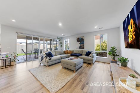 Property photo of 35 Kenneth Road Pakenham VIC 3810