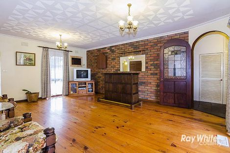 Property photo of 2 Cedar Street Langwarrin VIC 3910