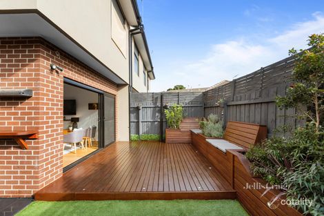 Property photo of 21 Waratah Avenue Glen Huntly VIC 3163