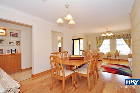 Property photo of 10 Currawong Court Bennett Springs WA 6063
