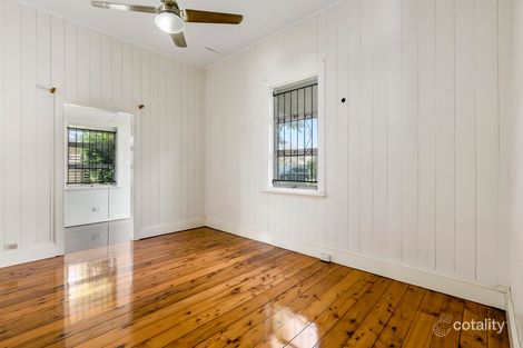 Property photo of 18 Stanley Terrace Taringa QLD 4068