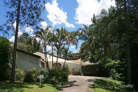 2 Gleneagle St, Kenmore, QLD 4069