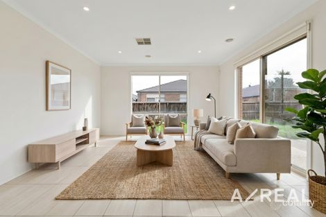 Property photo of 8 Oradala Rise Werribee VIC 3030