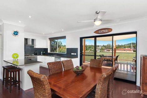 Property photo of 14 Anglers Place Eleebana NSW 2282