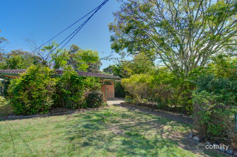 Property photo of 21 Benaud Street Macgregor QLD 4109