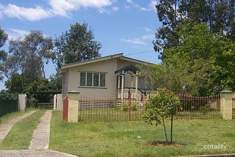 1 Leonard St, Leichhardt, QLD 4305
