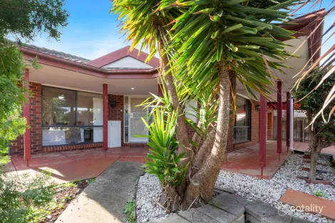 13 Crespin Pl, Roxburgh Park, VIC 3064