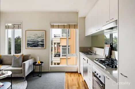 12/3 Seisman Pl, Port Melbourne, VIC 3207