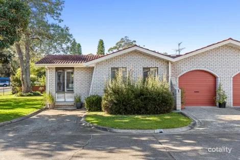 Property photo of 1/4-6 Sunpatch Parade Tomakin NSW 2537
