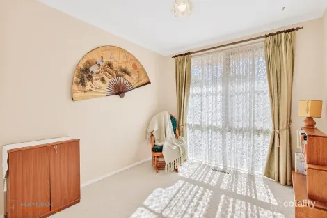 Property photo of 52 Guthridge Crescent Wanniassa ACT 2903