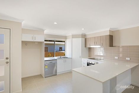 28 Swallow Ct, Newtown, QLD 4350