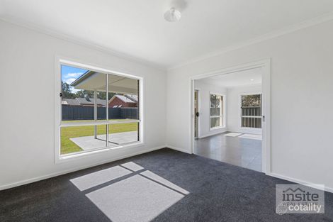 Property photo of 35 Currawong Drive Wangaratta VIC 3677